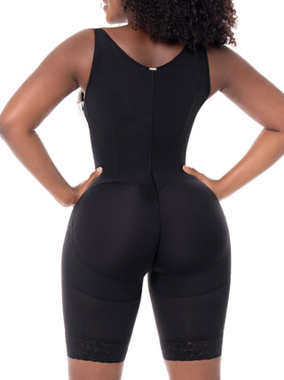 Cinta Modeladora Meia Coxa com Barbatanas MariaE na cor Preto – foto do produto. Alta Compressão. Ref. CN002RA
