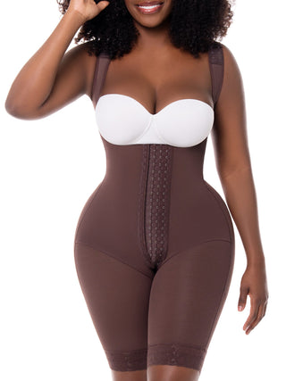 Cinta Modeladora Meia Coxa Sem Busto MariaE na cor Chocolate – foto do produto. Afina a Cintura. Ref. CN005RA