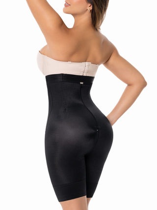 Cinta Modeladora Meia Coxa Sem Busto MariaE na cor Preto – foto do produto. Efeito Invisível. Ref. CN003SR