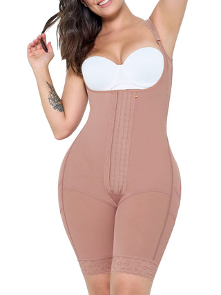 Cinta Modeladora Meia Coxa Sem Busto MariaE na cor Cacau – vista frontal. Empina o Bumbum. Ref. CN112ST