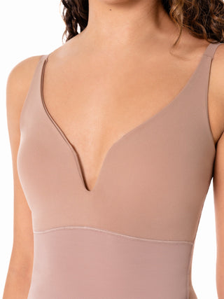 Body Modelador Loto: Controle Abdominal e Glúteos Sem Costura