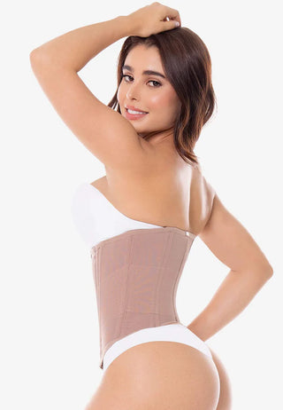 Corset - Circon - Espartilho Afina Cintura Com 15 Barbatanas Para Figuras Tipo Ampulheta