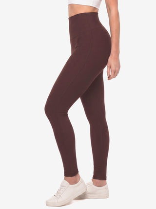 Legging Modeladora Esportiva MariaE na cor Chocolate – vista de perfil. Controle de Barriga. Ref. LE004ST