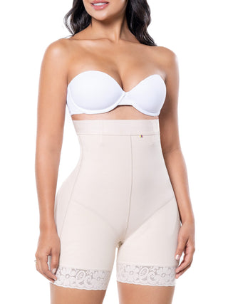Short Modelador Cintura Alta MariaE na cor Bege – vista frontal. Levanta Bumbum. Ref. SO549ST