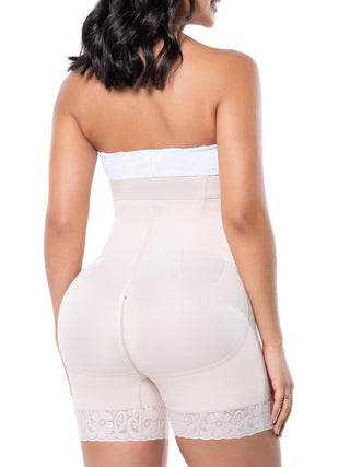Short Modelador Cintura Alta MariaE na cor Bege – vista de costas. Levanta Bumbum. Ref. SO549ST